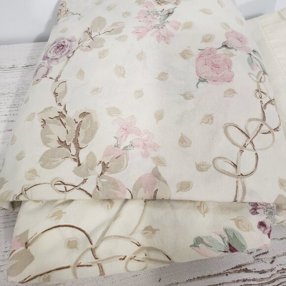 Vintage Cannon  Full Size Flat & Fitted Sheet Set  Floral Pattern - Picture 2 of 4